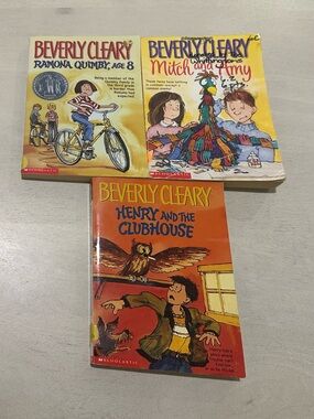 Beverly Cleary. Paperback Book Bundle of 3